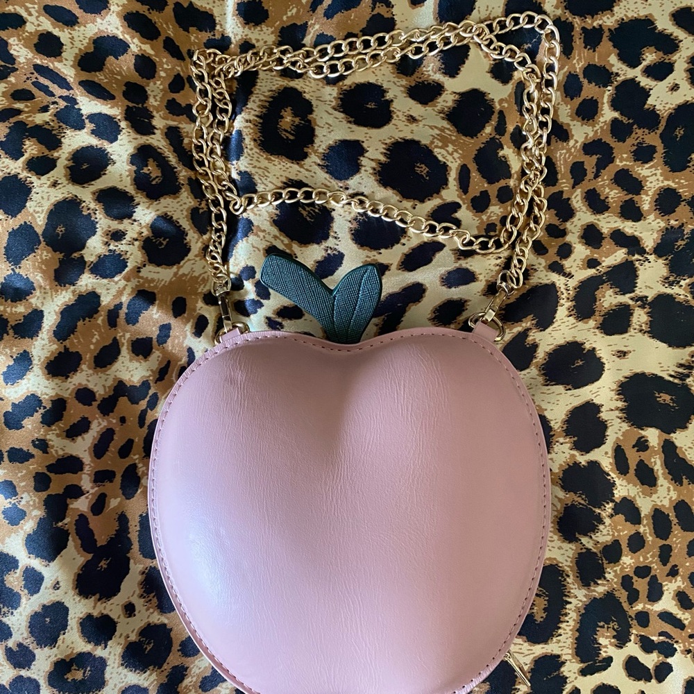 Crossbody bag